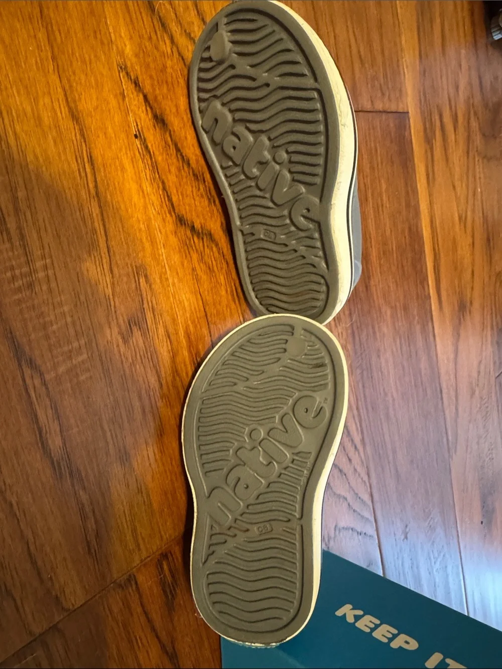Native Kids Jefferson Clog in Charcoal Black